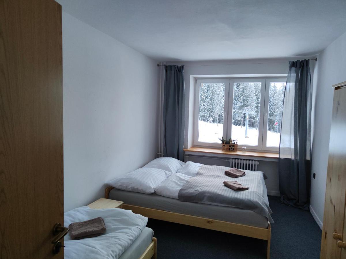 Chata - Dom Horskej Sluzby Jasna Demanovská Dolina Exteriér fotografie